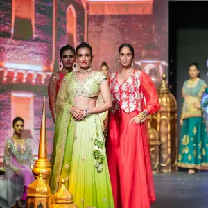 One Day Fashion Week Models